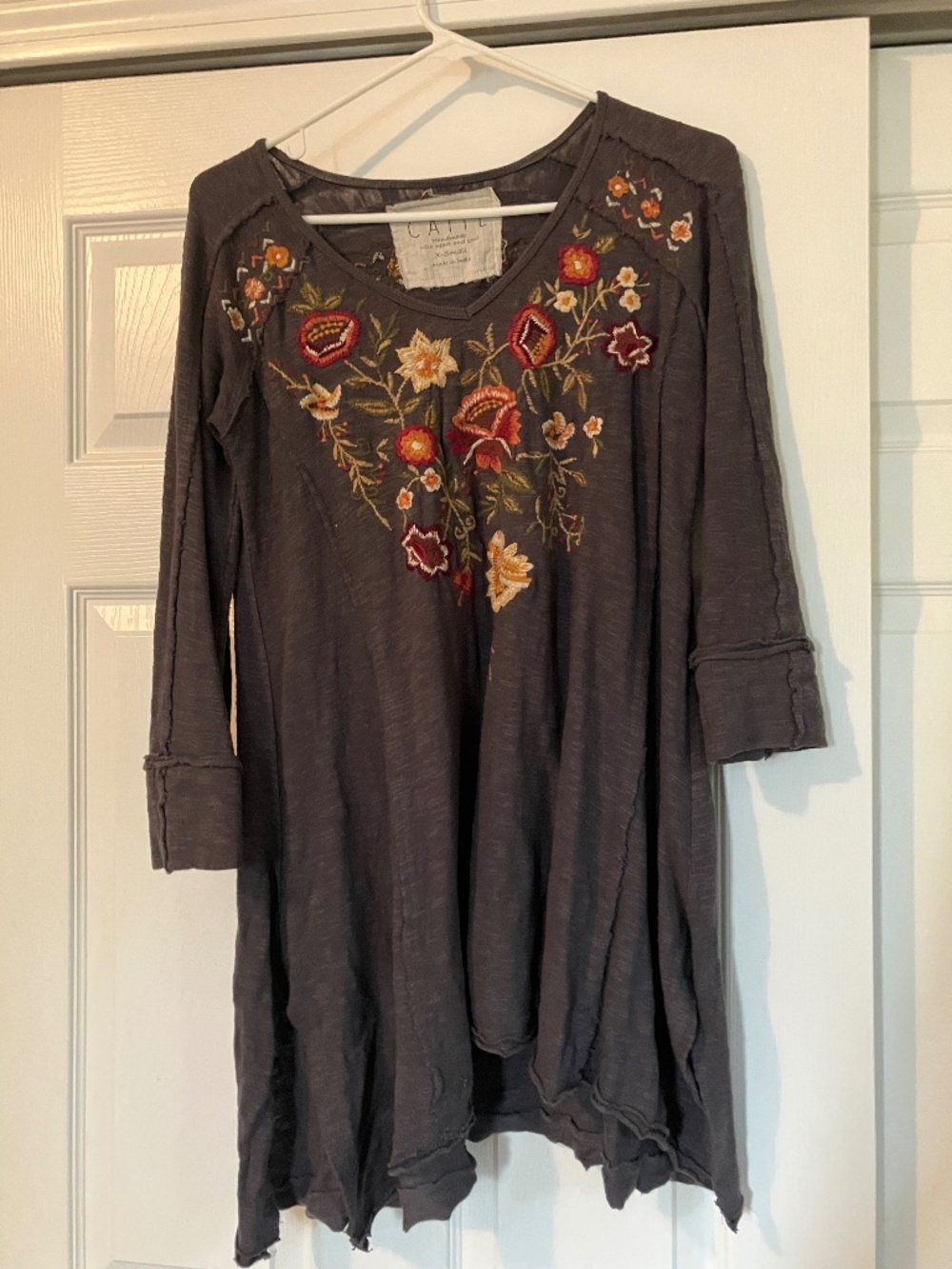 CAITE Embroidered Tunic Boho Top Charcoal Gray XS